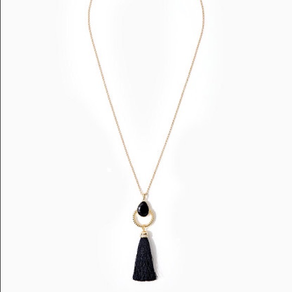 Lilly Pulitzer Get Wild Necklace in Onyx